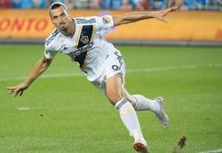 Ibrahimovic 6 aylığına geliyor!