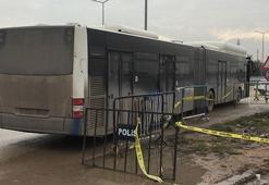 Otobüs, gazi ve avukatlara çarptı! Yaralılar var