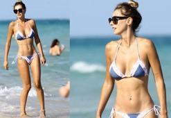 Şeyma Subaşı'ndan bikinili fotoğraf!
