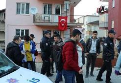 Liselilerin "yan bakma" kavgası!
