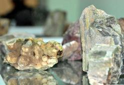 Colorado'da çıkan rainbow taşı, Erzurum'da da bulundu