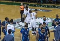 Darüşşafaka Tekfen oyuncusu Michael Eric, özür diledi