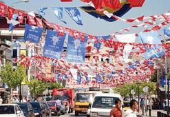 Yasak yerlere afiş ve bayrağa 9 bin 898 lira ceza