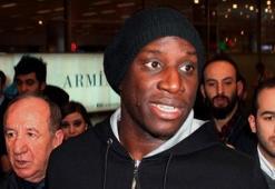 Demba Ba'nın sabrı taşıyor!