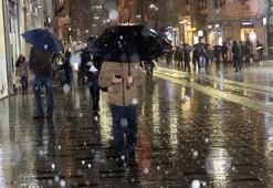 Ve İstanbul'da beklenen kar yağışı başladı!