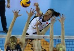 Vakıfbank, Fenerbahçe'yi devirdi!