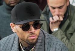 Chris Brown Paris'te gözaltına alındı