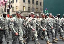 ABD Başkanı Trump onayladı! Orduya alınmaları yasaklandı