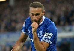 Cenk Tosun için iki teklif birden!