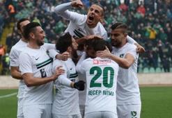 Zirvenin adı 6 gollü maçla değişti!