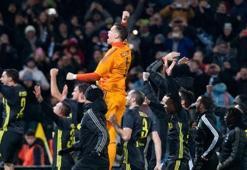 Premier Lig'e mola verildi, 4 büyük ligde liderler kazandı