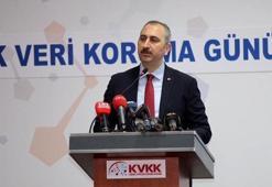 "İnternet, aynı zamanda kontrolsüz kavşaklarla doludur"