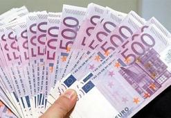 ECB 17 ülkede 500 euroluk banknotların basımını durdurdu