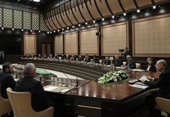 Cumhurbaşkanı Erdoğan, Külliye'de sinema sektörünün temsilcileri ile görüştü!