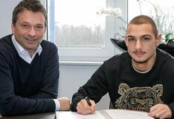 Schalke 04, Ahmed Kutucu ile sözleşme imzaladı
