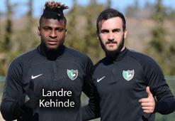 Denizlisporlu Kehinde babasının ölüm haberiyle yıkıldı