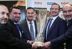 UEFA Avrupa Ligi kupası yeniden İstanbul'da