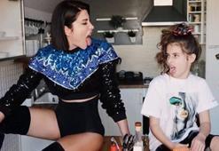 Deniz Akkaya'yı çıldırttı: Bağnaz ruh hastaları!