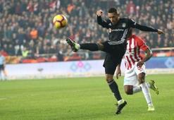 Adriano için flaş transfer iddiası!