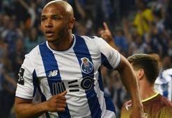 Fenerbahçe'den Yacine Brahimi bombası!