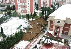 Başakşehir'de okulun istinat duvarı çöktü