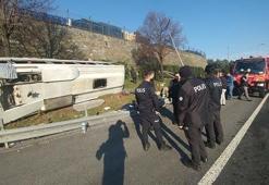 İstanbul'da servis midibüsü devrildi! Çok sayıda yaralı var