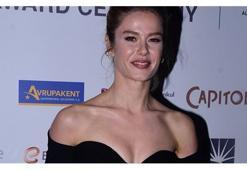 Burcu Biricik göz kamaştırdı