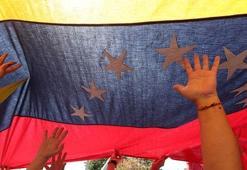 Venezuela'da hükümet taraftarları da 9 Mart'ta sokakta