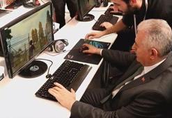 Binali Yıldırım 'PUBG' oynadı!