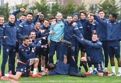 Başakşehir Avrupa'nın zirvesine kuruldu!