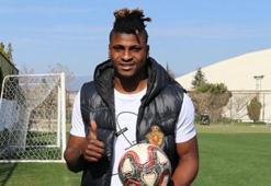 Denizlispor'da Kehinde özür diledi