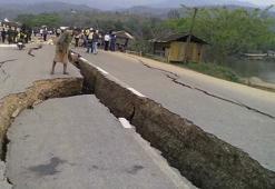 Depremi yine bildi! Türkiye'de o bölgeyi uyardı