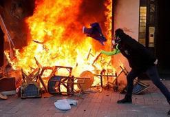 Son dakika... Fransa'da büyük kaos! Yasaklayacak