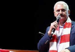 Binali Yıldırım'dan '24 saat toplu ulaşım' sözü
