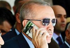 Cumhurbaşkanı Erdoğan'ın cep telefonu kılıfında dikkat çeken detay