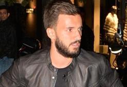 Emre Çolak ortada kaldı!