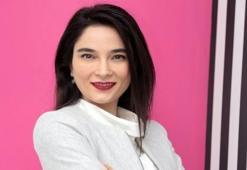 "Büyük göğüsler kamburluğa neden olabilir"
