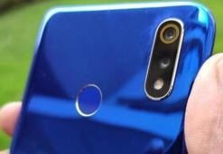 Realme 3 Pro için geri sayım