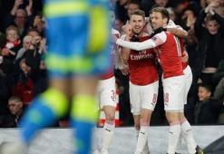 Arsenal turu cebine koydu! 13 gollü gece...
