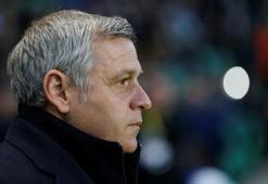 Bruno Genesio Lyon'dan ayrılacağını açıkladı!