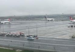 İstanbul'da hava trafiğine sis engeli