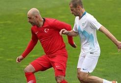Türkiye ve Slovenya Futbol Federasyonları dostluk maçı oynadı
