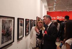 Londra Saatchi Galeri’de Muhteşem Açılış!