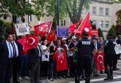 Washington'da yaşayan Türklerden Ermeni iddialarına karşı protesto