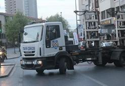 Taksim'e çıkan yollar araç trafiğine kapatıldı!