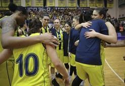 Fenerbahçe Galatasaray'ı devirip finalist oldu!