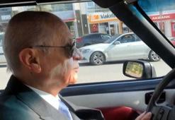 Bahçeli'den eski model otomobille Ankara turu