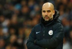 İngiltere’de ayın teknik direktörü Guardiola