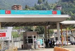 Gürcistan'a eski kimlikle gidilemeyecek