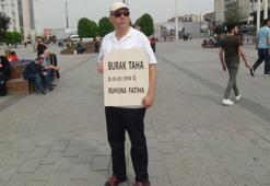Mezar taşı ile dolaştı!